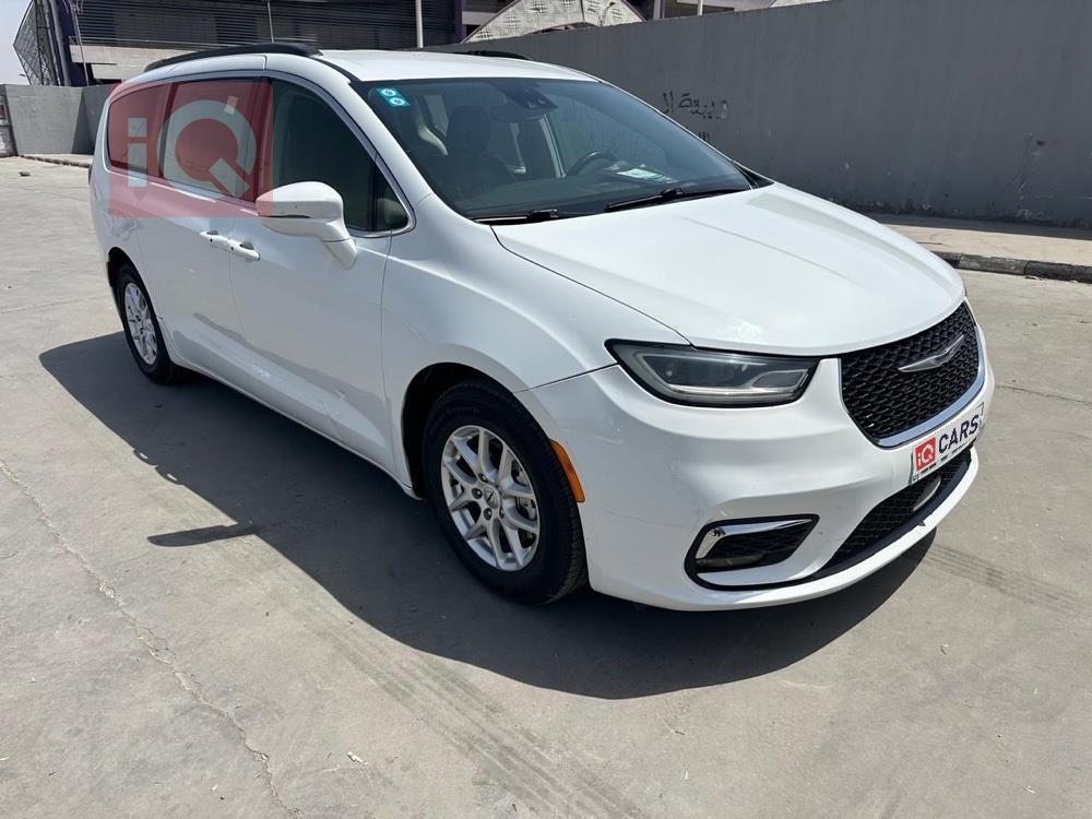 Chrysler Pacifica